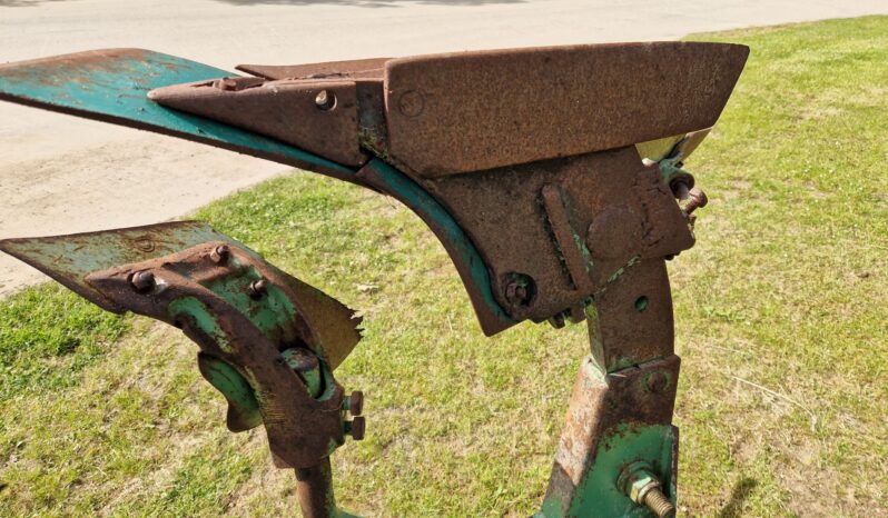 1983 Dowdeswell DP7E 5 furrow 14″ plough full