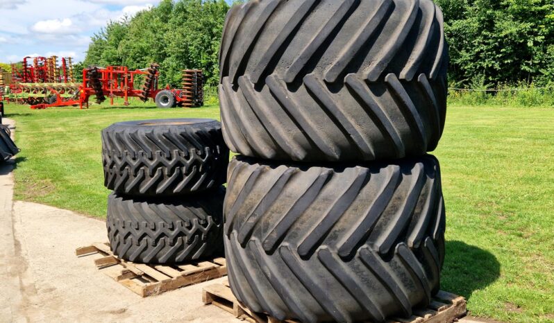 66.00 X 43.00 & 48 X 25 Goodyear Terra tyres full