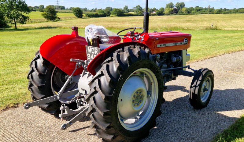 1976 Massey Ferguson 135 2WD Tractor full