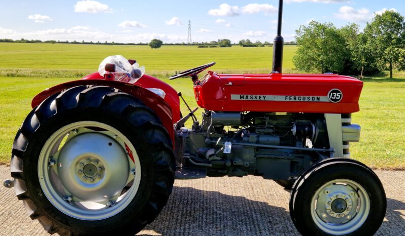 1976 Massey Ferguson 135 2WD Tractor full