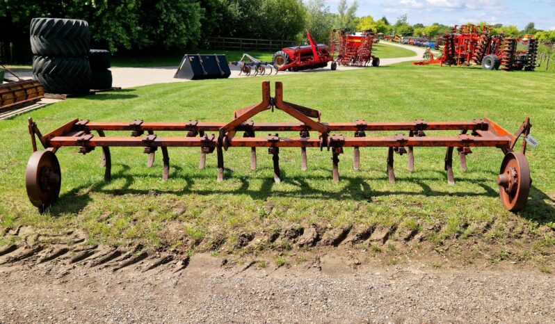 Doe 14′ C Tyne cultivator full