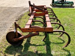 Doe 14′ C Tyne cultivator full