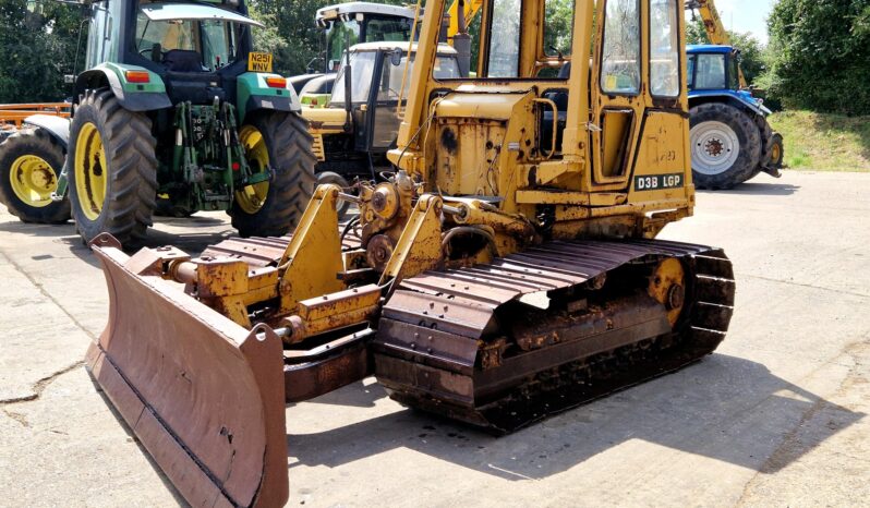 Caterpillar D3B LGP Steel tracked crawler full