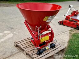 2023 Cosmo P500 Fertiliser Spreader full