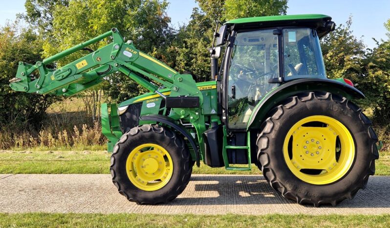 2018 John Deere 5090M 4WD Tractor full