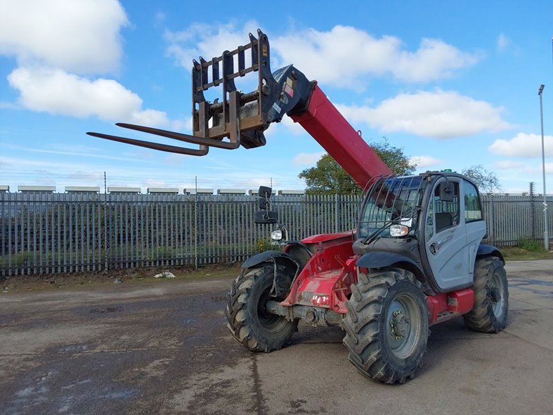 2013 MANITOU MT835 ST3B For Auction on 2024-10-29