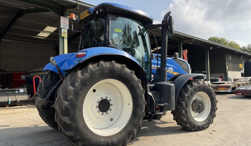 NEW HOLLAND T7.230 full