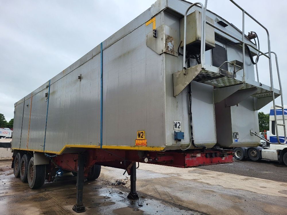 2010 Wilcox Triaxle Alloy Body Tipping Trailer