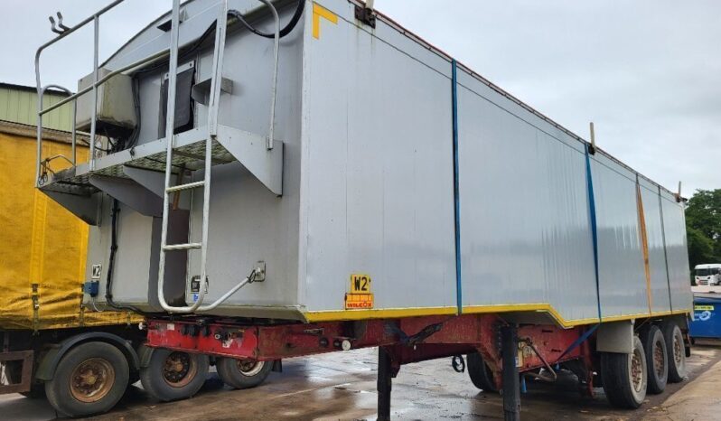 2010 Wilcox Triaxle Alloy Body Tipping Trailer full