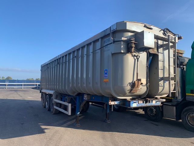 2011 Wilcox Tri Axle Alloy Body Tipper