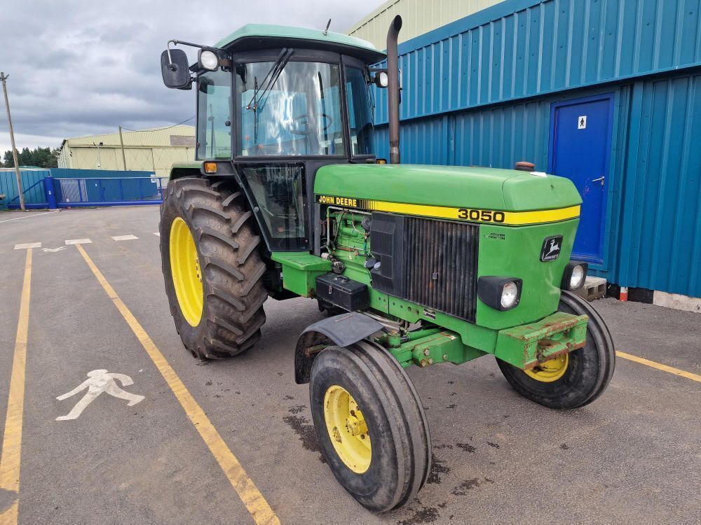 1991 John Deere 3050