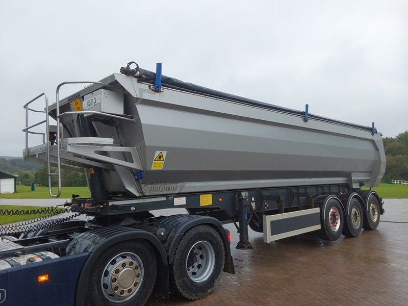 2016 FRUEHAUF TRI AXLE (SAF) For Auction on 2024-10-04