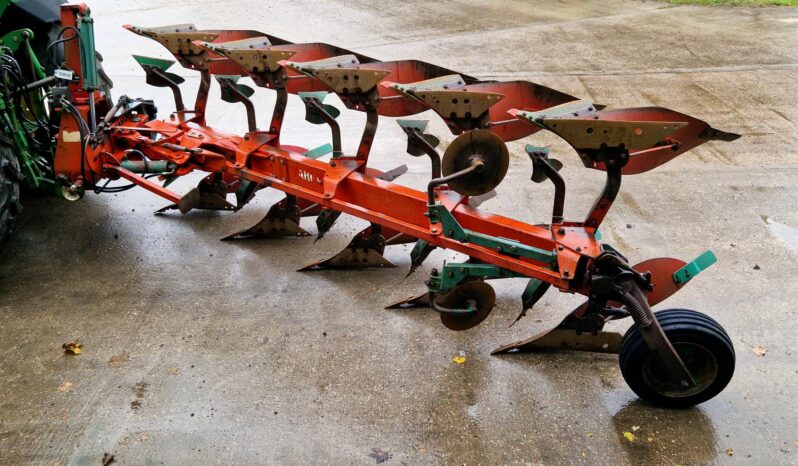 Kverneland 5 furrow plough full