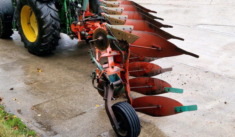 Kverneland 5 furrow plough full