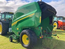 John Deere V451R full