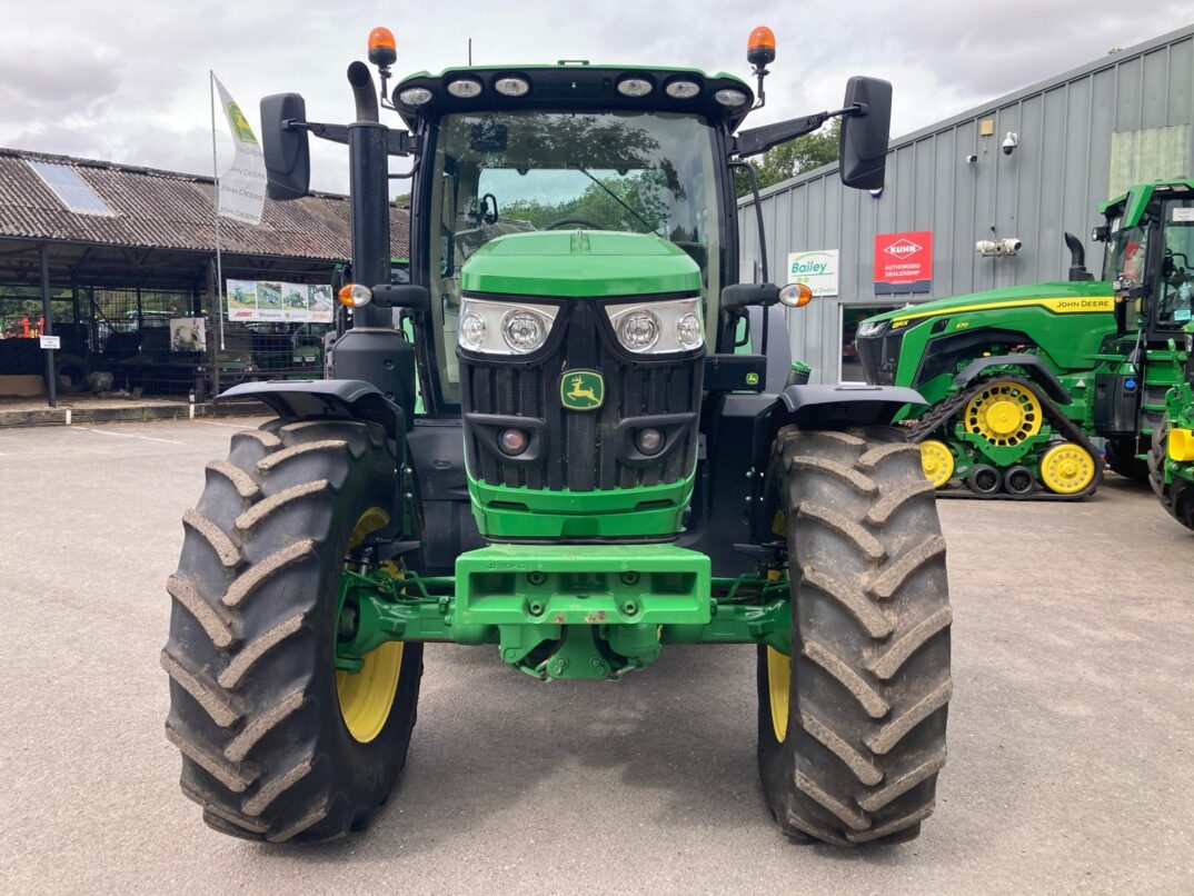 John Deere 6R 155