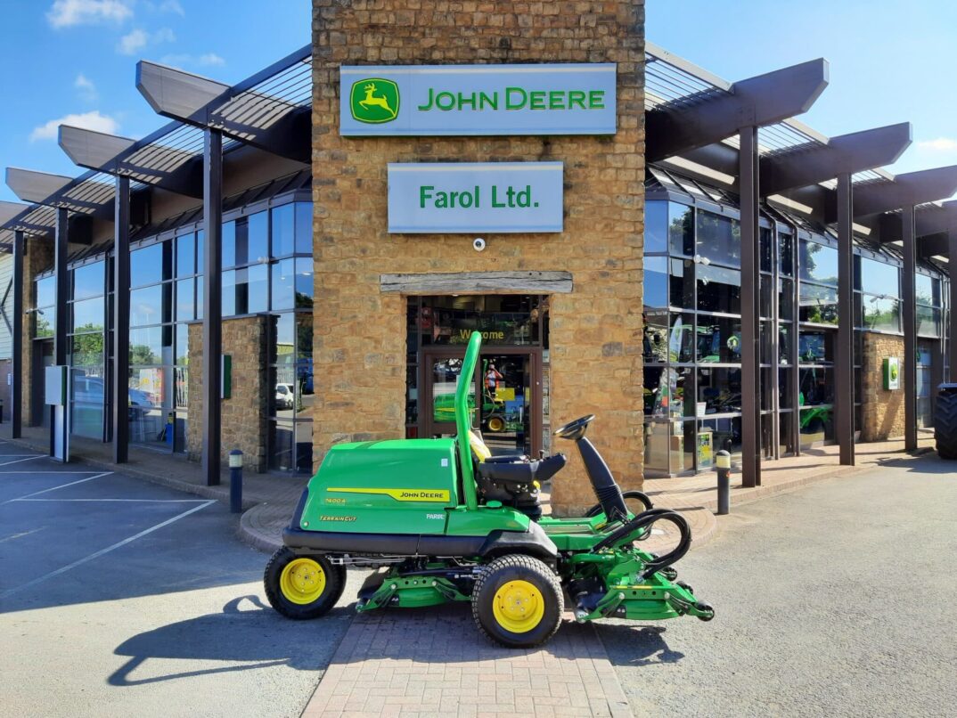 John Deere 7400A mower