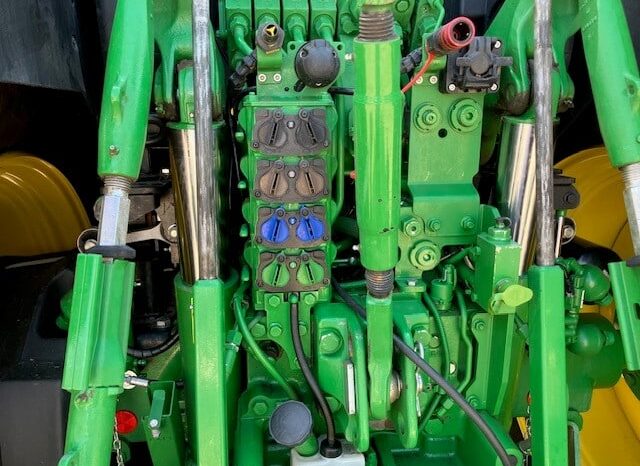 John Deere 6R 195 full