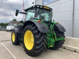 John Deere 6R 215 full