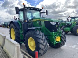 John Deere 6R 215 full