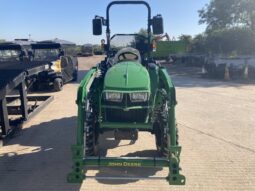 John Deere 3038E full