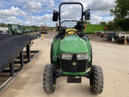 John Deere 3025E full