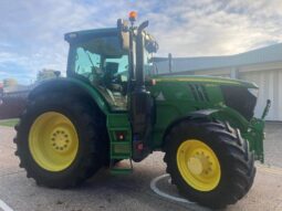 John Deere 6215R full