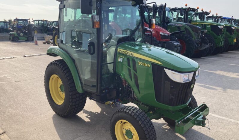 John Deere 3038R full