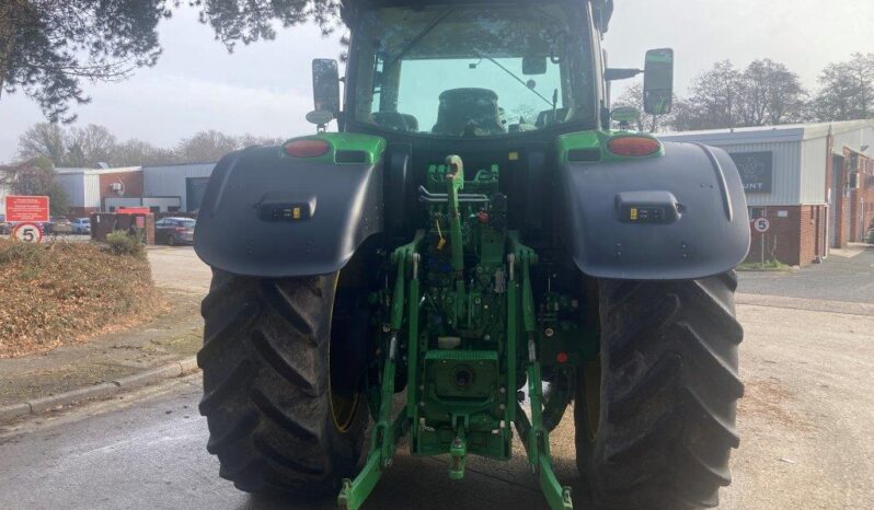 John Deere 6215R full