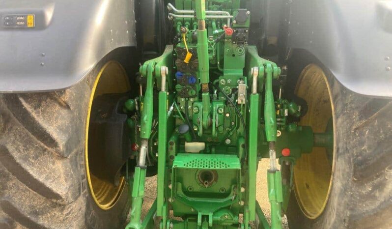 John Deere 6215R full