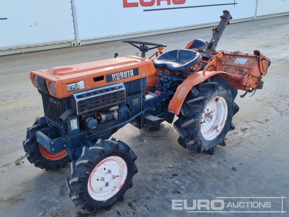 Kubota B7000 Compact Tractors For Auction: Leeds – 23rd, 24th, 25th, 26th October @ 08:00am