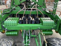 JOHN DEERE 750A full