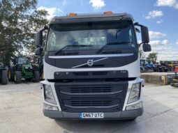 VOLVO FM330 full