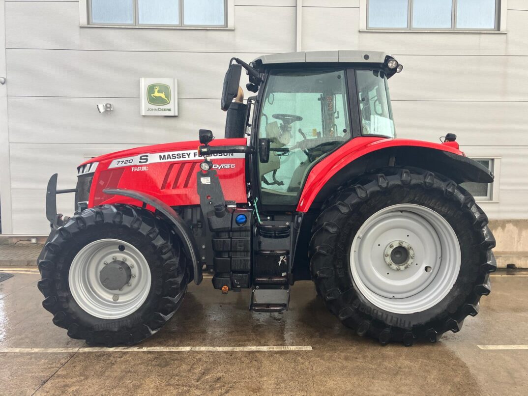 Massey Ferguson 7720