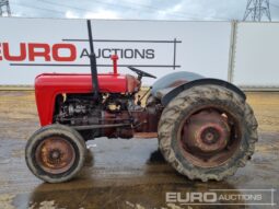 Massey Ferguson 2WD Tractor Tractors For Auction: Leeds – 23rd, 24th, 25th, 26th October @ 08:00am full