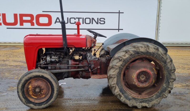 Massey Ferguson 2WD Tractor Tractors For Auction: Leeds – 23rd, 24th, 25th, 26th October @ 08:00am full