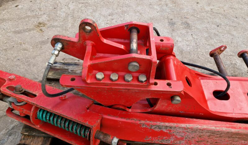 2013 Kverneland press arm to suit LB / LD 300 plough full