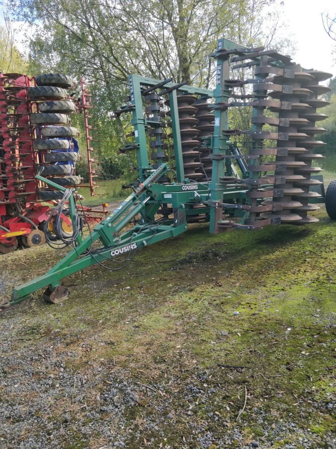 Cousins Type 28 cultivator 4.6 metre wide