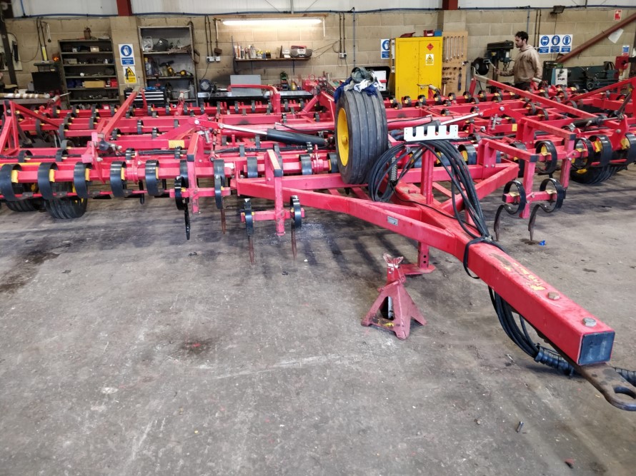 Vaderstad NZA800 cultivator c/w New following Harrows New Crossboard wear plates front and rear New points points New points New Spare Tyre & Rear Drawbar