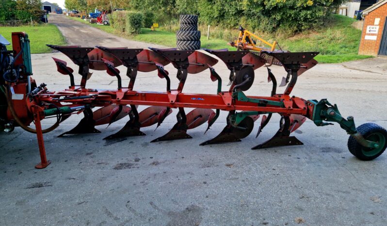 Kvernland LB 8 5 furrow full