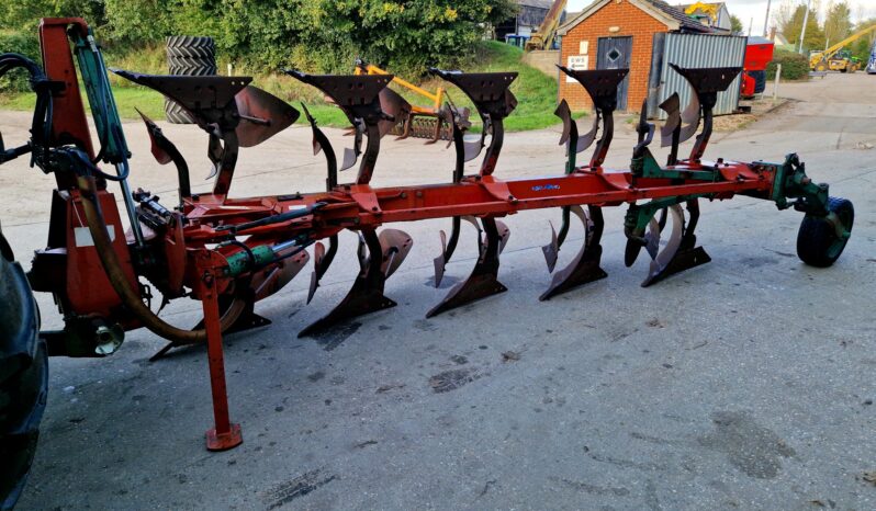 Kvernland LB 8 5 furrow full