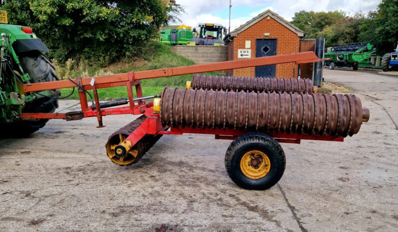 Vaderstad Rollex 620 horizontal folding rolls full