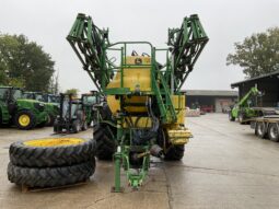 JOHN DEERE 840 full