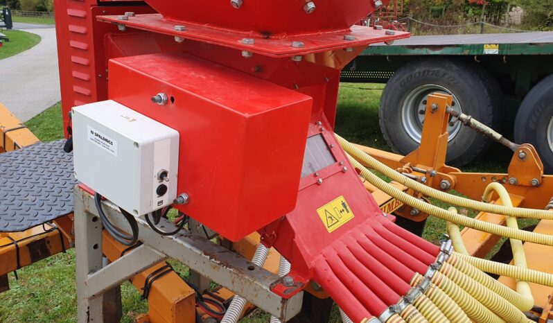 2011 Spaldings Technik-Plus 8 outlet seeder full