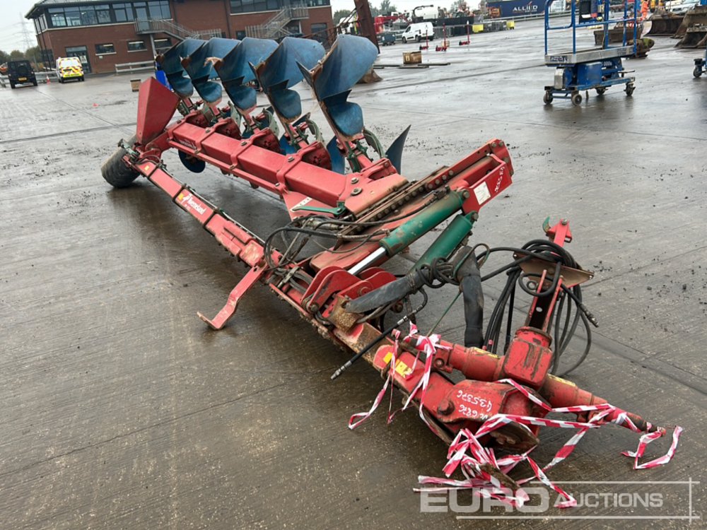 Kverneland 5 Furrow Hydraulic Reversible Plough to suit 3 Point Linkage Farm Machinery For Auction: Leeds – 23rd, 24th, 25th, 26th October @ 08:00am