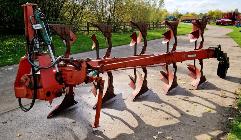 Kverneland LD85-240-8-HD 5 furrow plough full