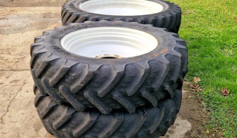 380/90R50 and 380/85R34 Rowcrop wheels full