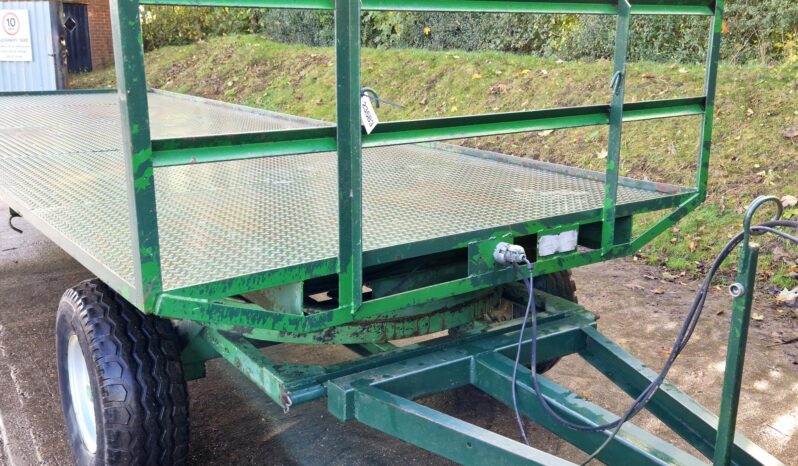 1983 Brian Legg 20′ 4 wheel flat turntable trailer full