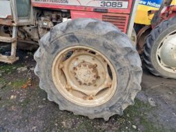 Massey Ferguson 3085 4WD Tractor full