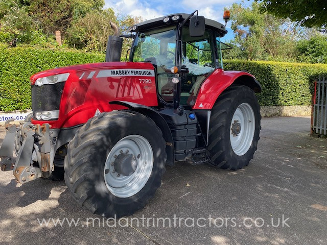 2016 Massey Ferguson 7720 Dyna-6 c/w Front links & PTO